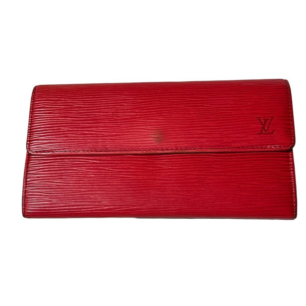 Louis Vuitton Sarah Wallet in Red Epi Leather